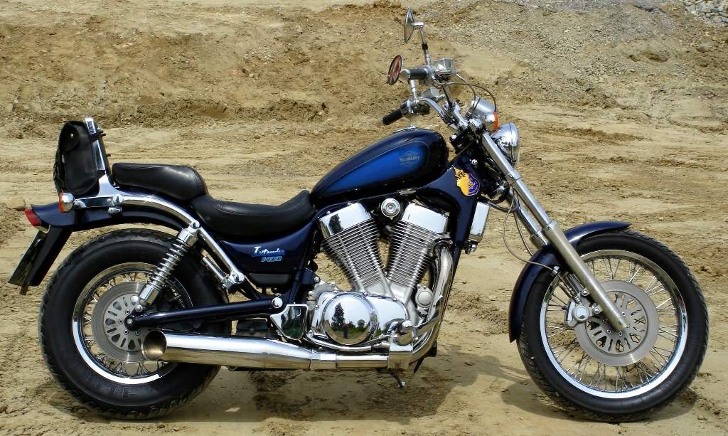 SUZUKI VS 1400GL Intruder