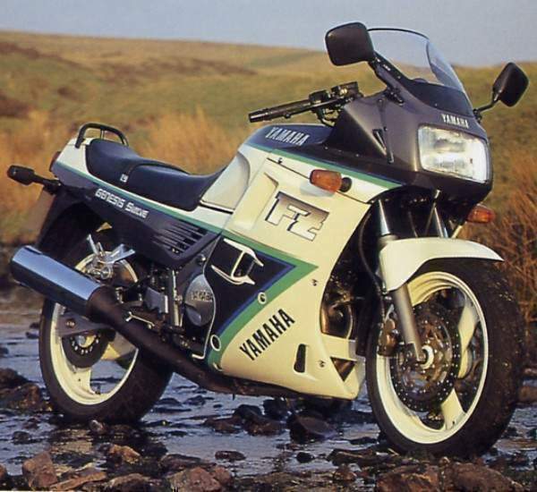 YAMAHA FZ 750 Genesis