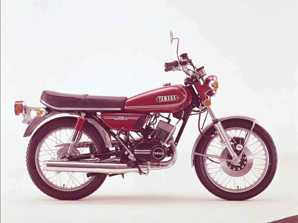 YAMAHA RD 125