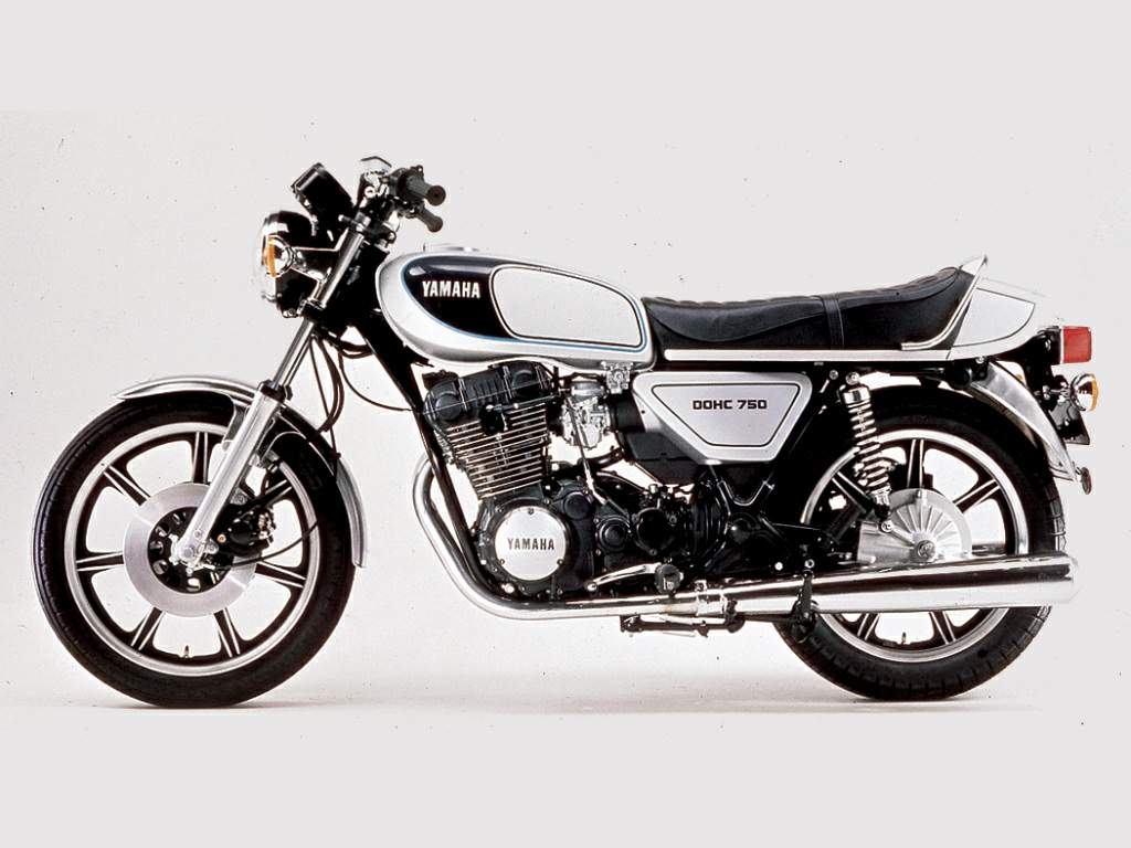 YAMAHA XS 750