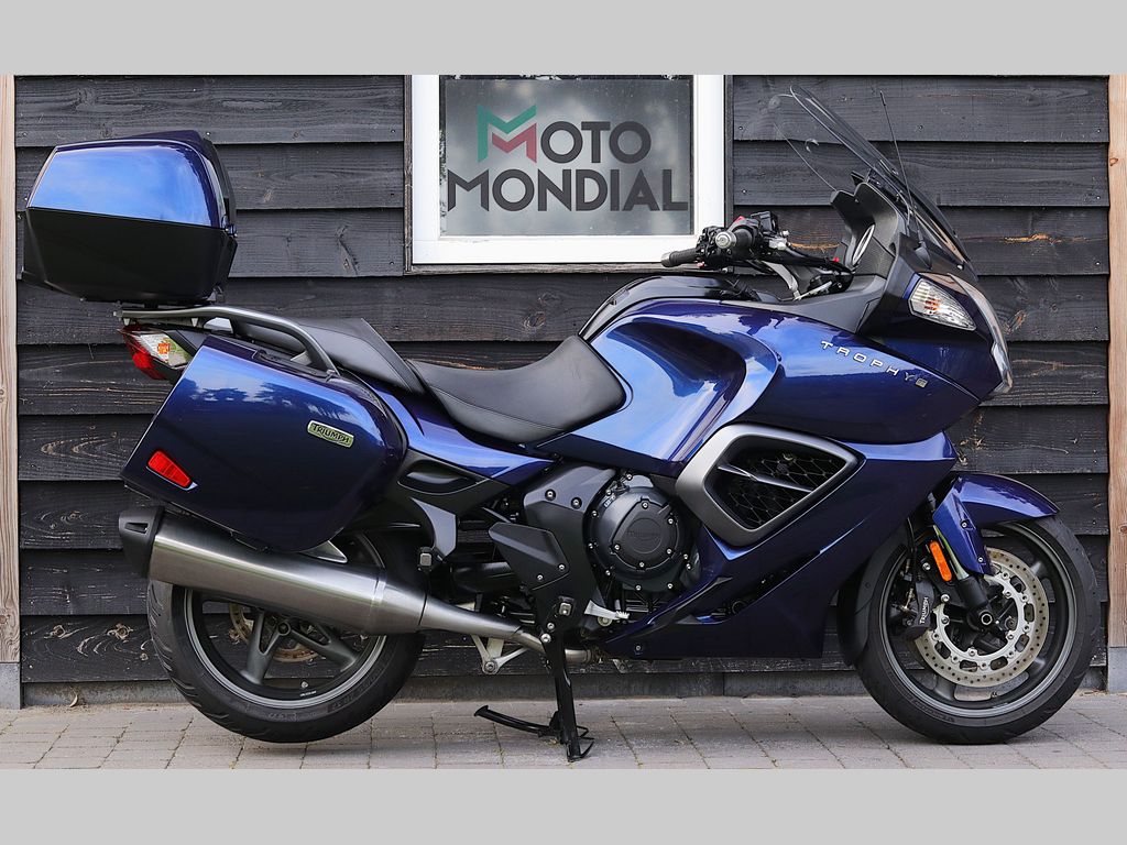 Triumph Trophy SE