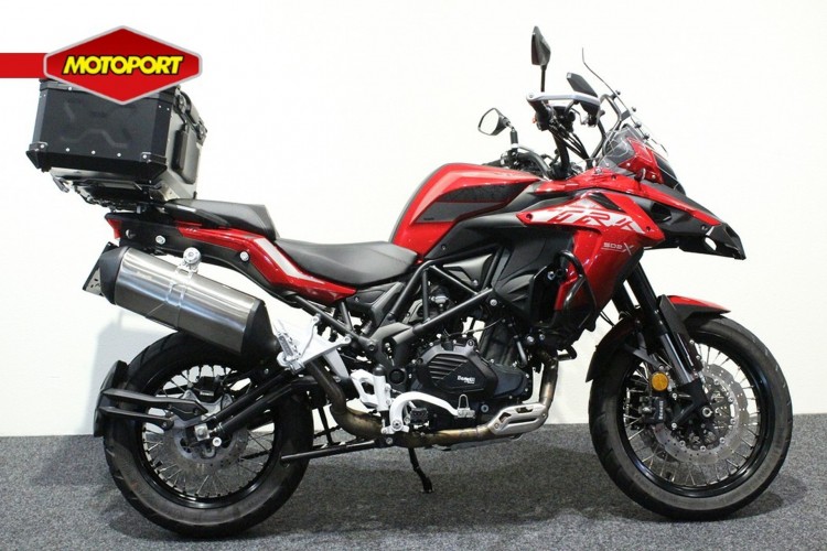 Benelli TRK 502