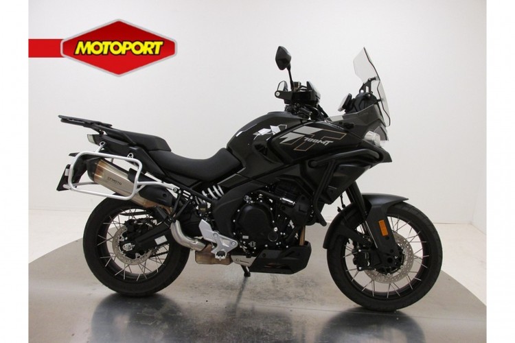 CFMOTO 700 MT Adventure
