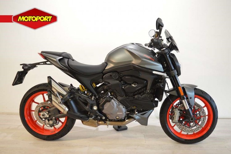 Ducati Monster 937