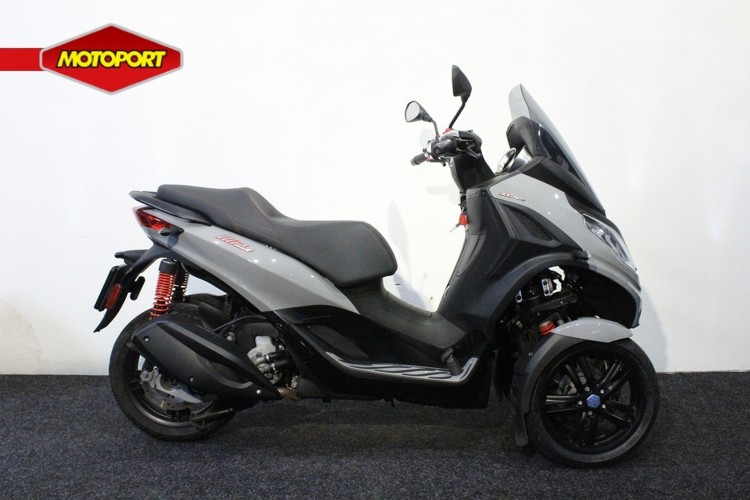 Piaggio MP3 300 LT Sport