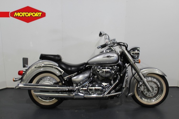 Suzuki Intruder C800