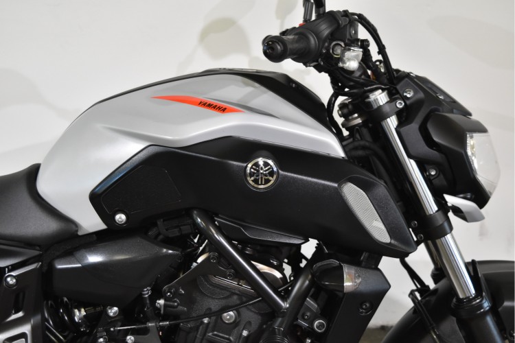thumb-1
