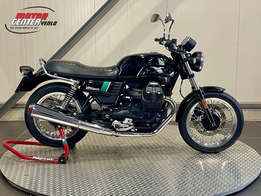 Moto Guzzi V7 III Special