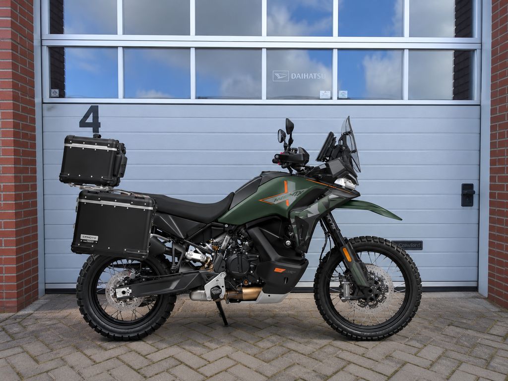 CFMOTO 1000 MT-X