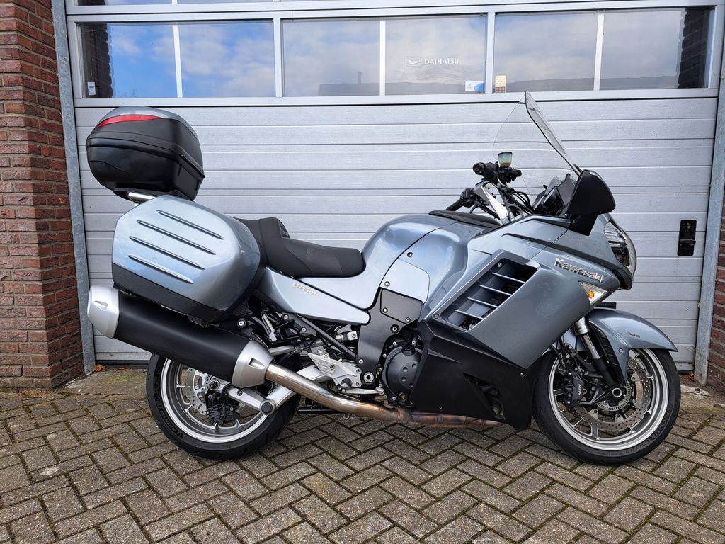 Kawasaki GTR 1400