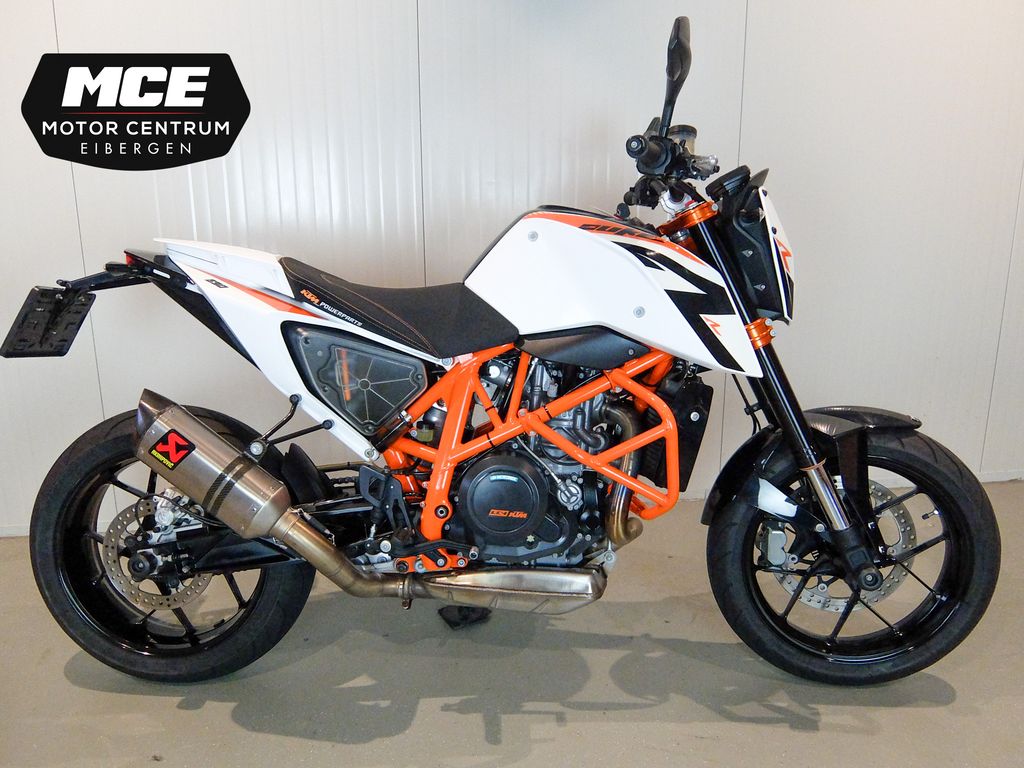 KTM 690 Duke R