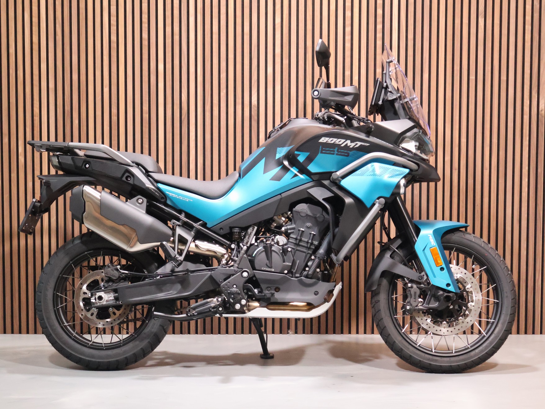 CFMOTO 800 Explore
