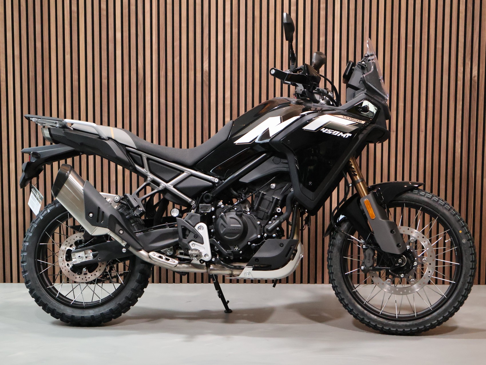 CFMOTO 450 MT