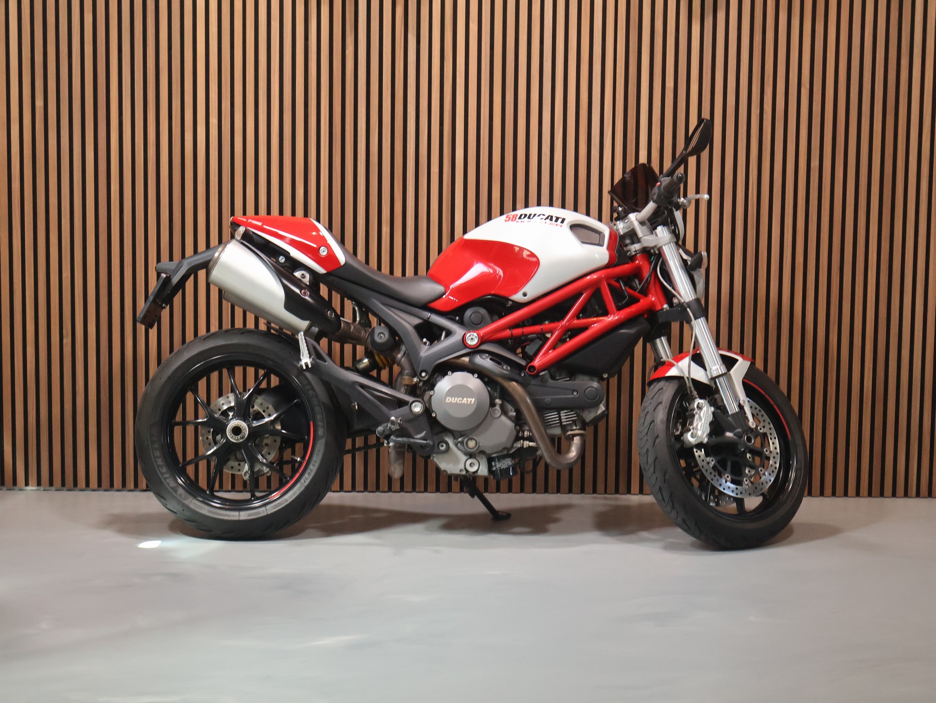 Ducati Monster 796