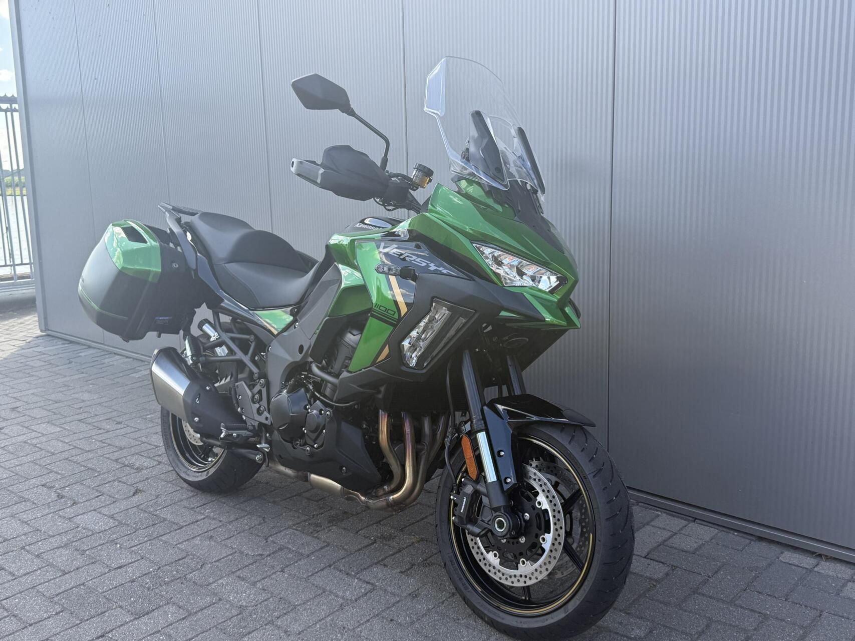 Kawasaki Versys 1100S Tourer