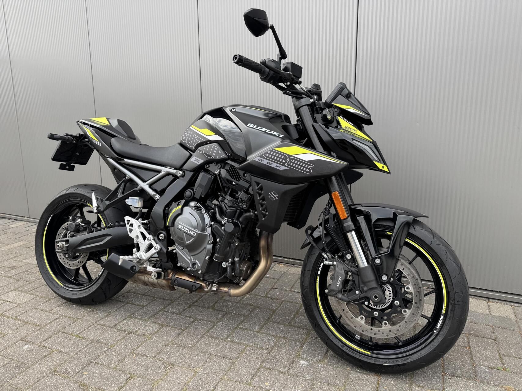 Suzuki GSX 8S