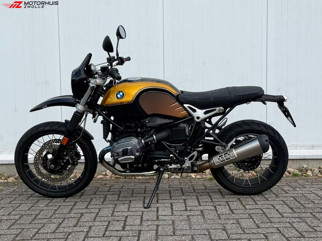 BMW R nineT