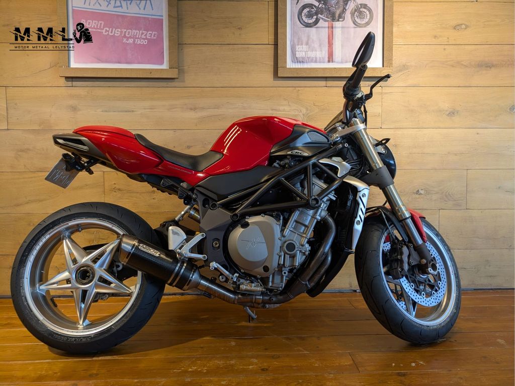 MV Agusta BRUTALE 750
