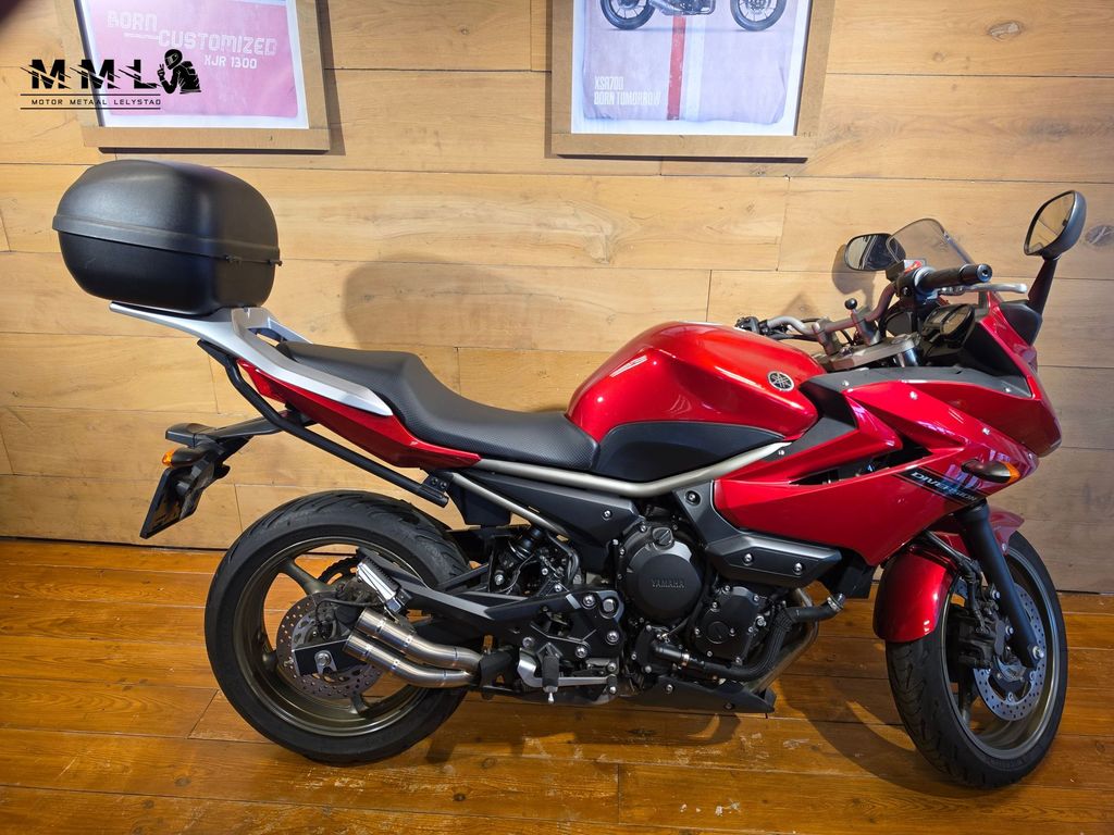 Yamaha XJ6-N