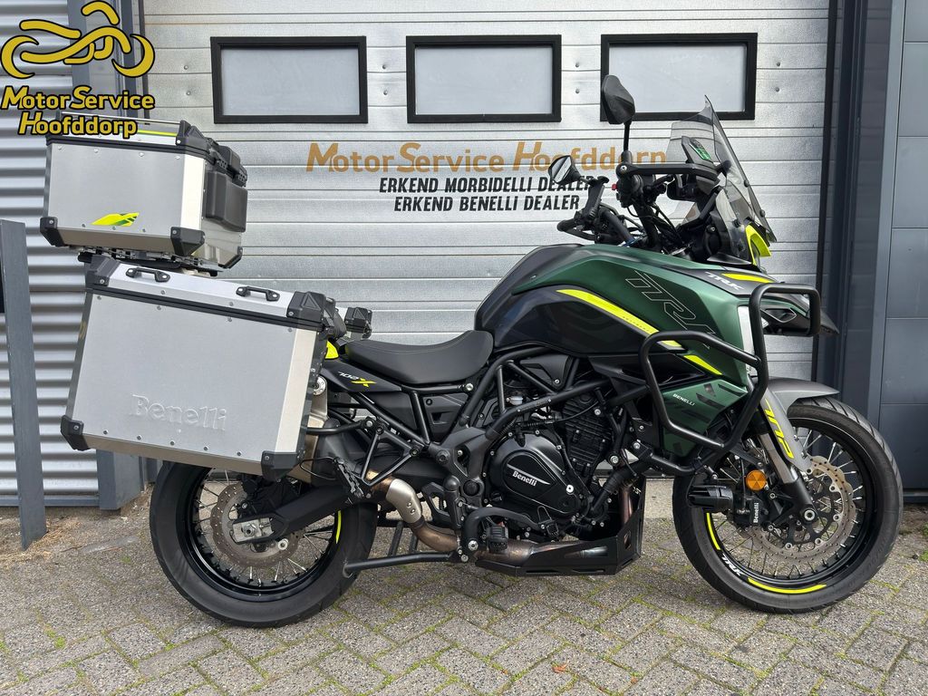 Benelli TRK 702 X