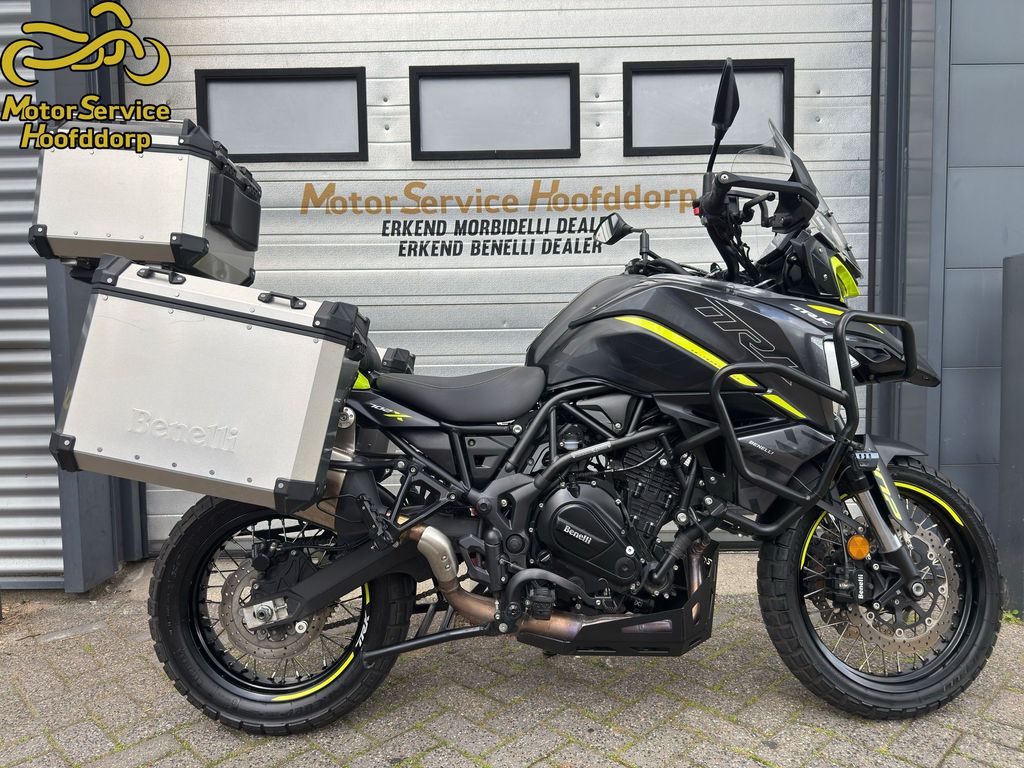 Benelli TRK 702 X