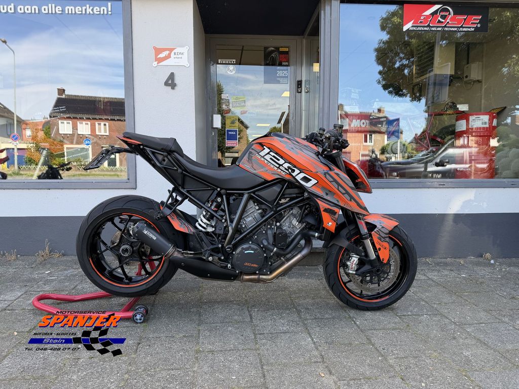 KTM 1290 Super Duke R