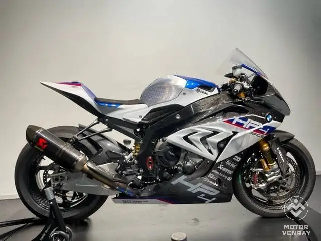 BMW HP4 RACE