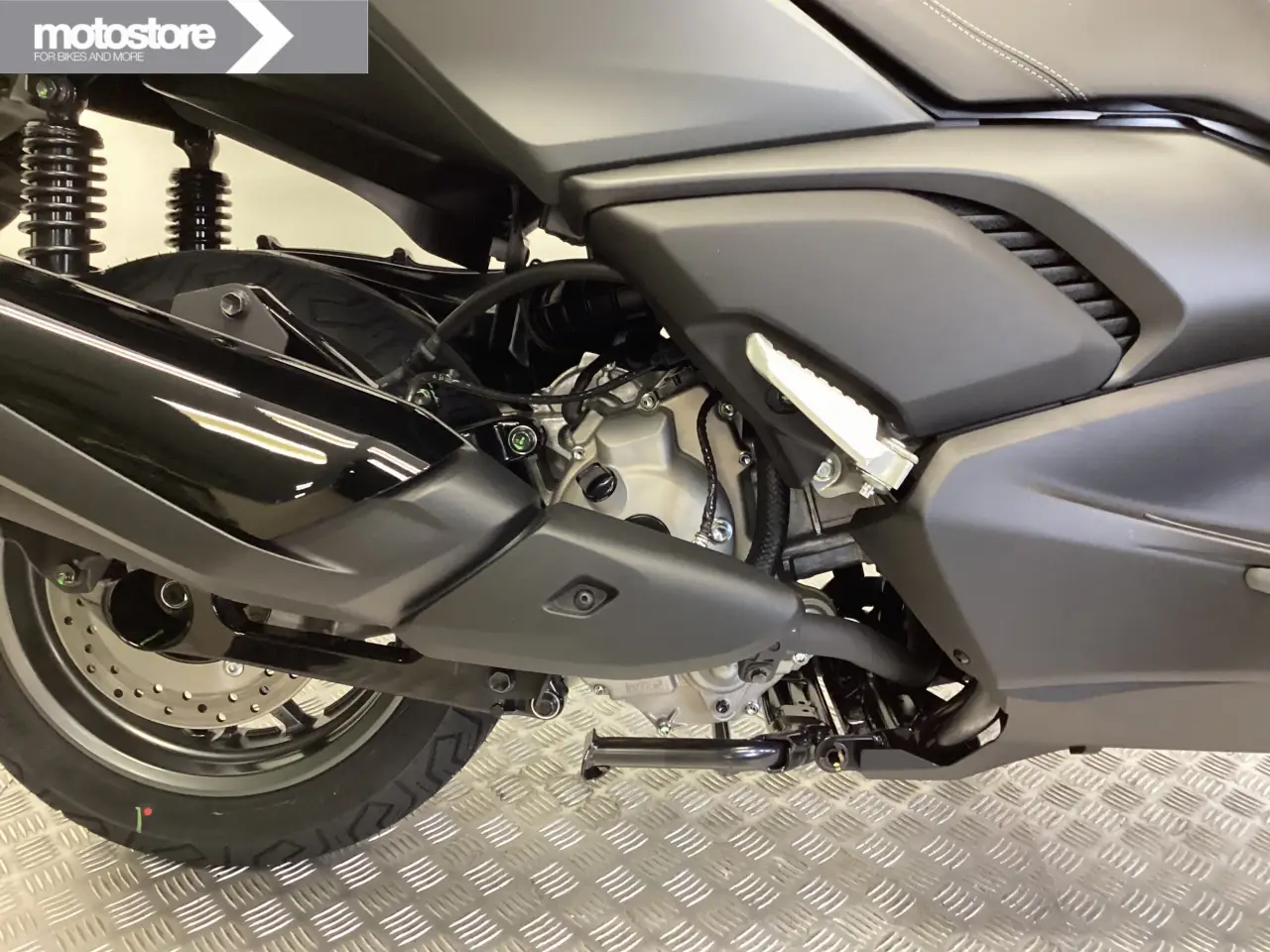 thumb-1