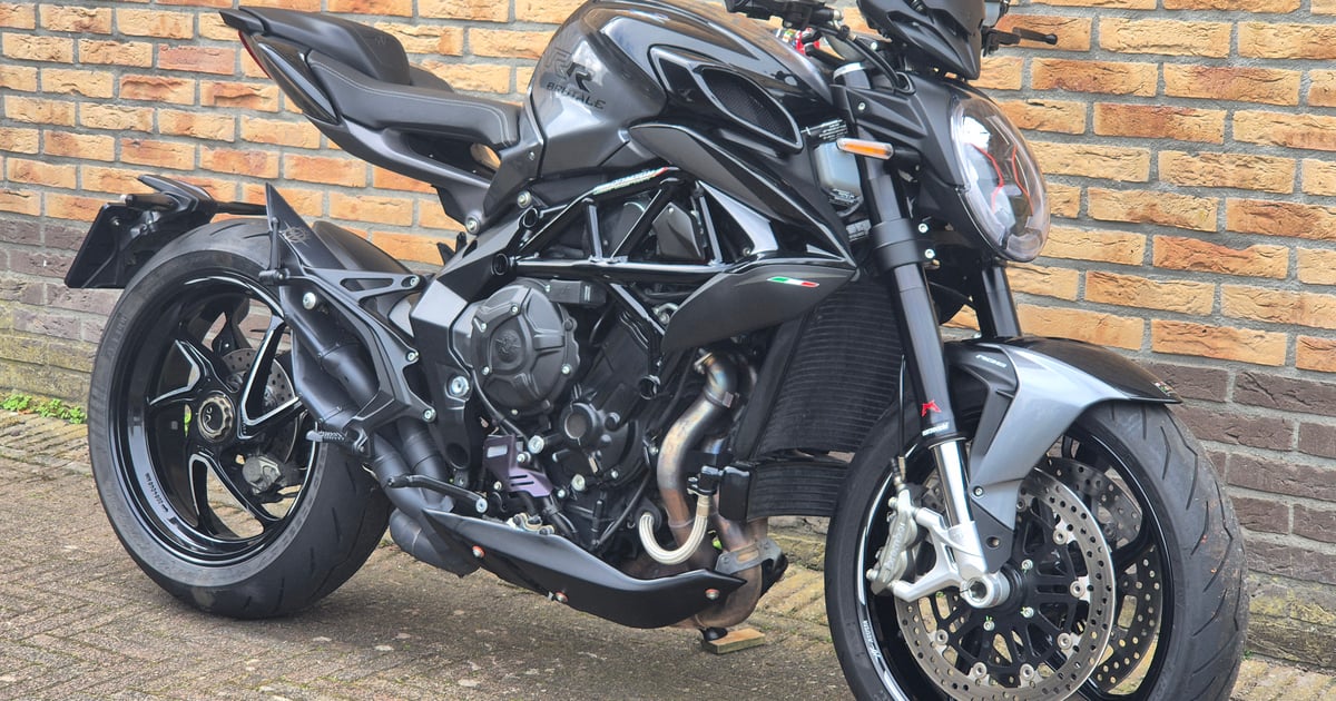 MV Agusta Brutale 800RR