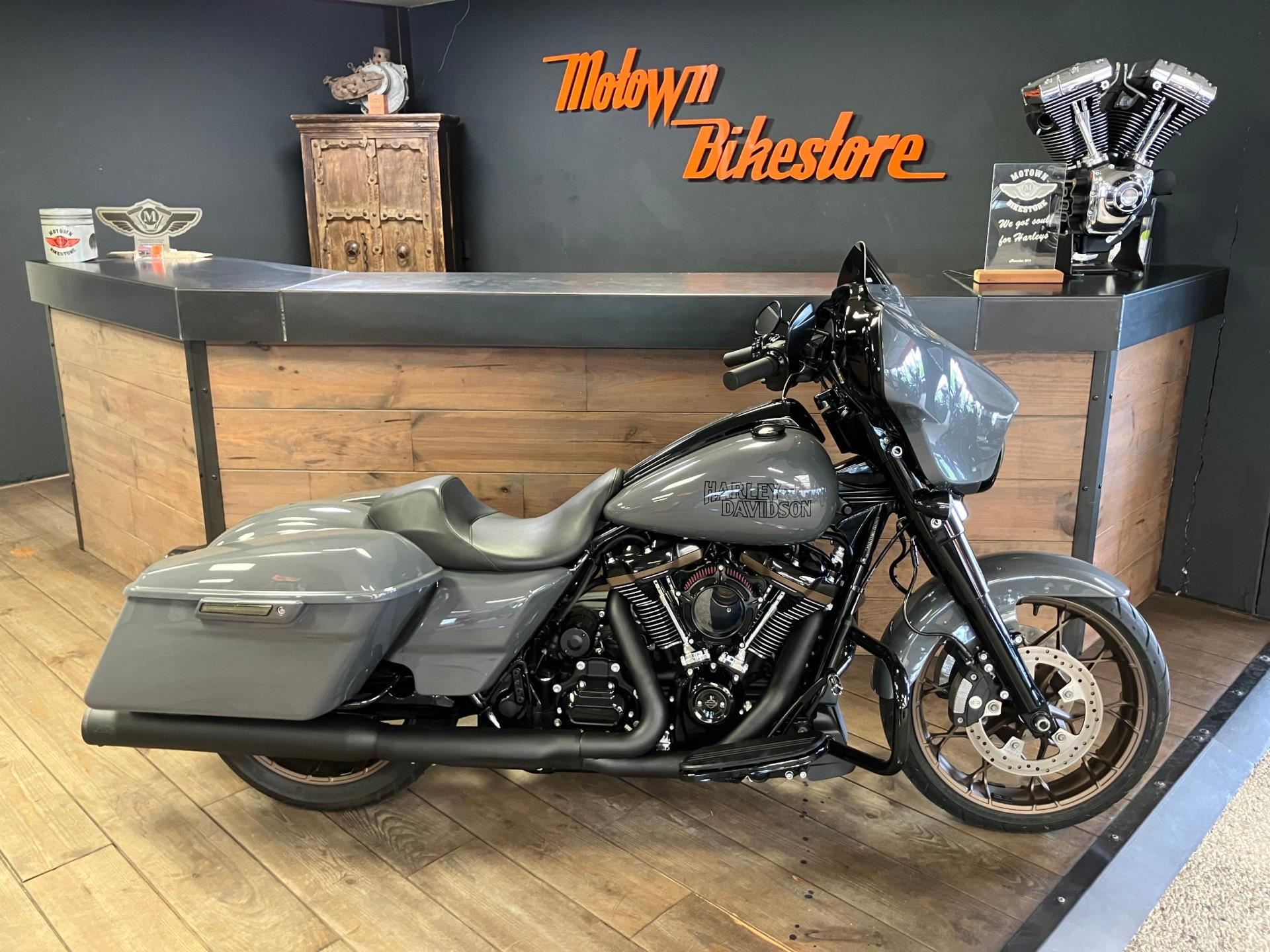 Harley-Davidson FLHXS 114Ci Street Glide Special