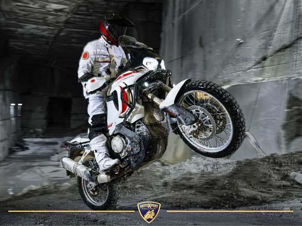 MV Agusta LXP Orioli
