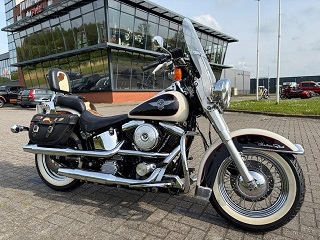 Harley-Davidson FLSTN Heritage Softail Special