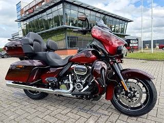 Harley-Davidson FLHXSTSE CVO Streetglide ST