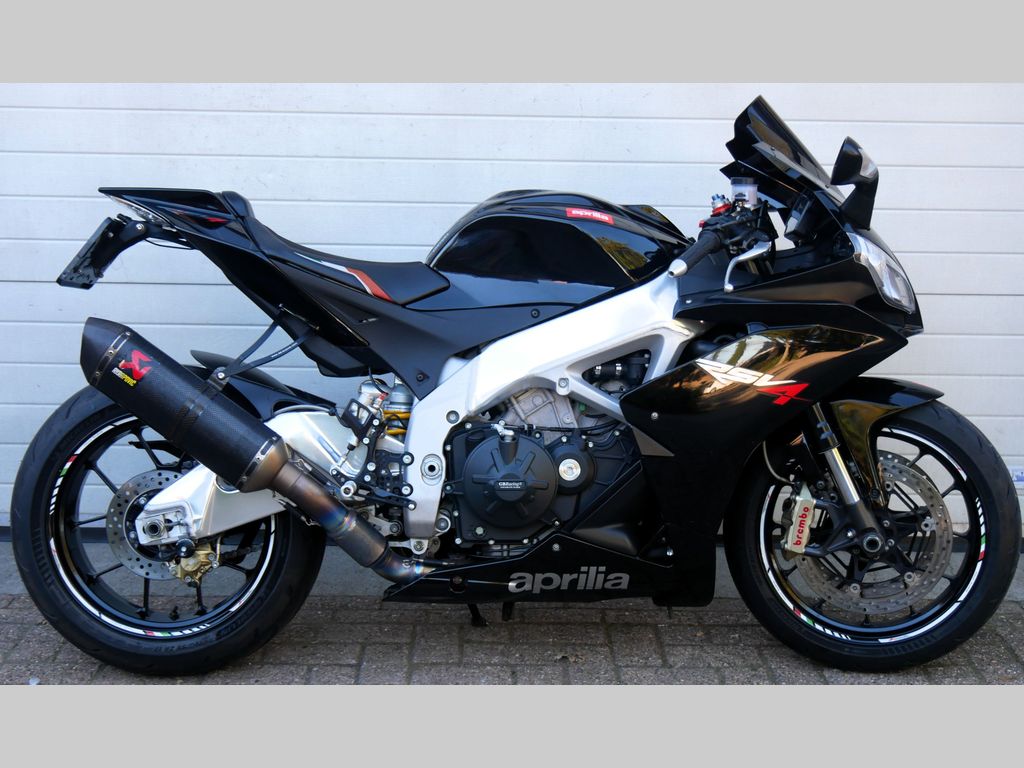 Aprilia RSV 4R