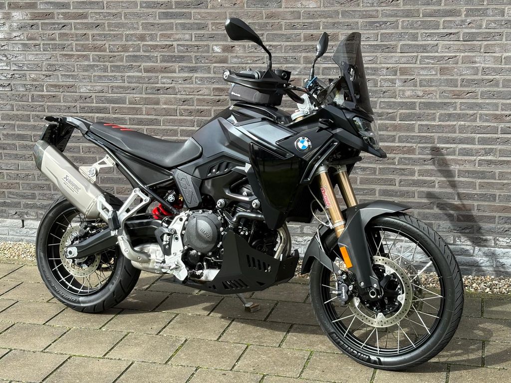 BMW F 900 GS