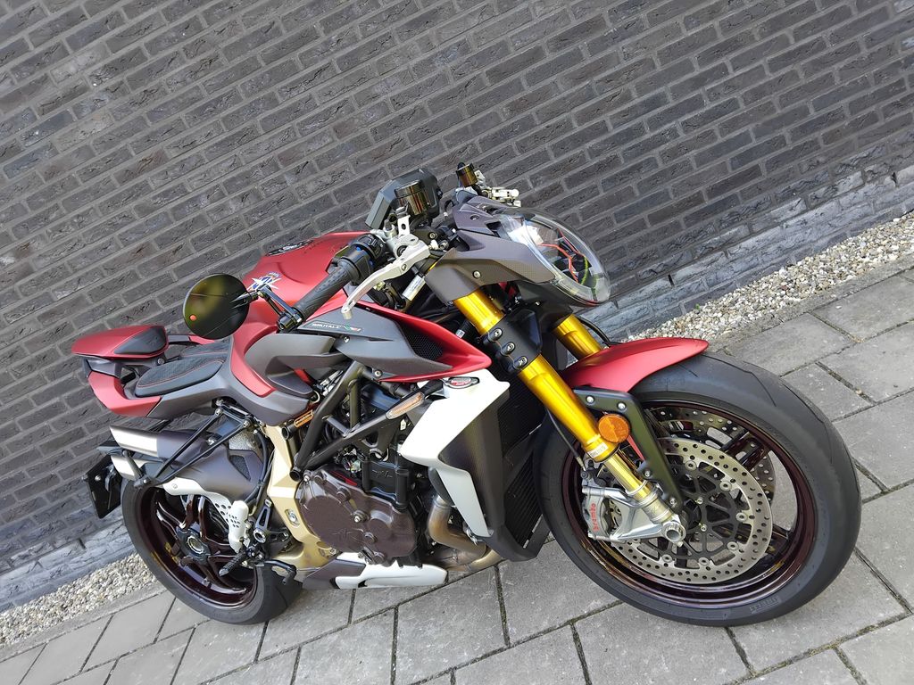 MV Agusta Brutale 1000