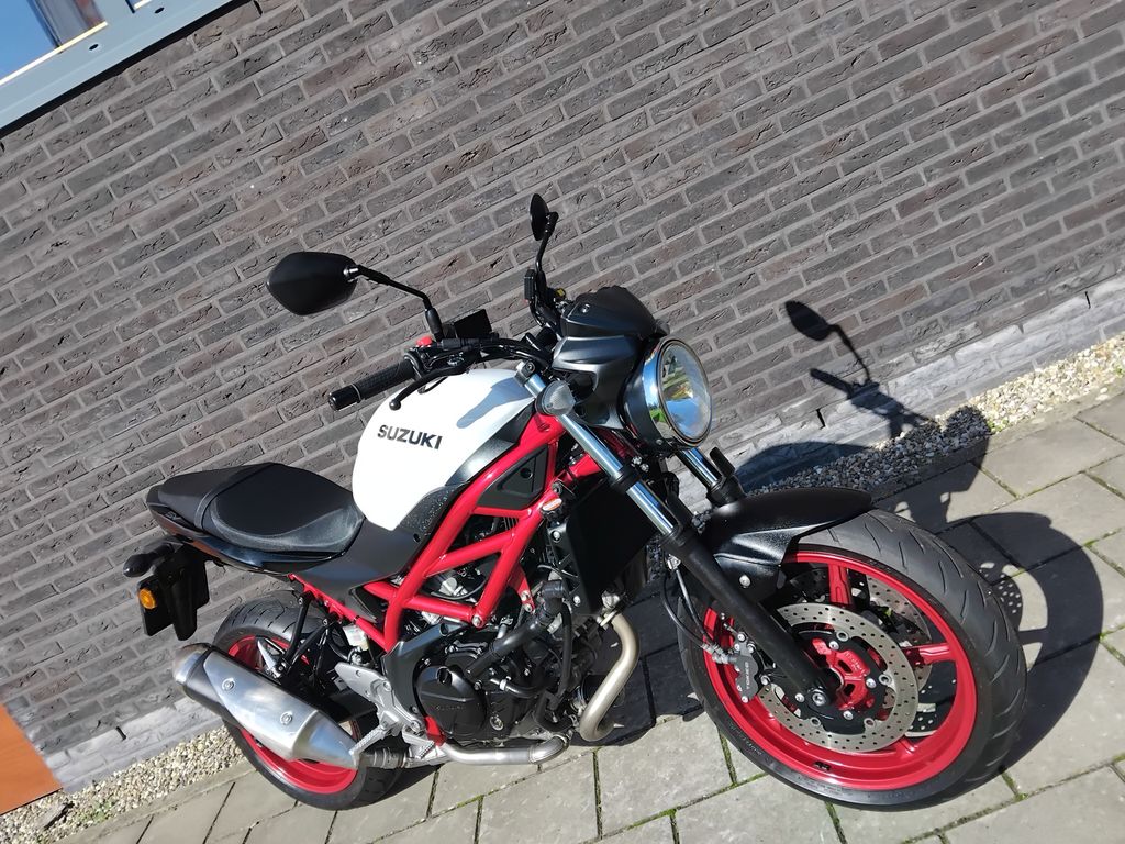 Suzuki SV 650N
