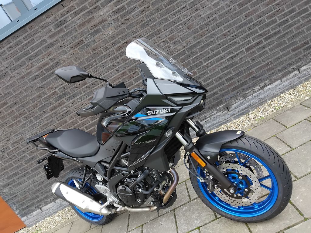 Suzuki SV-7GX
