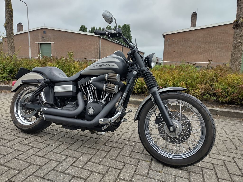 Harley-Davidson FXDB 103 Dyna Streetbob