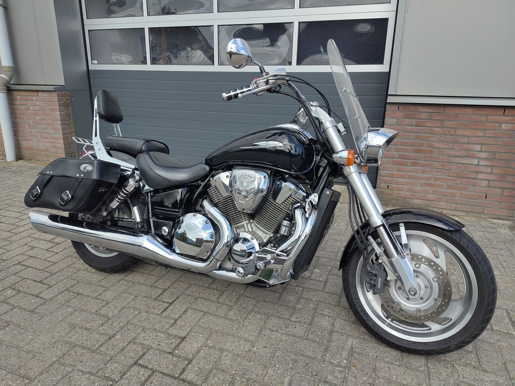 Honda VTX 1800