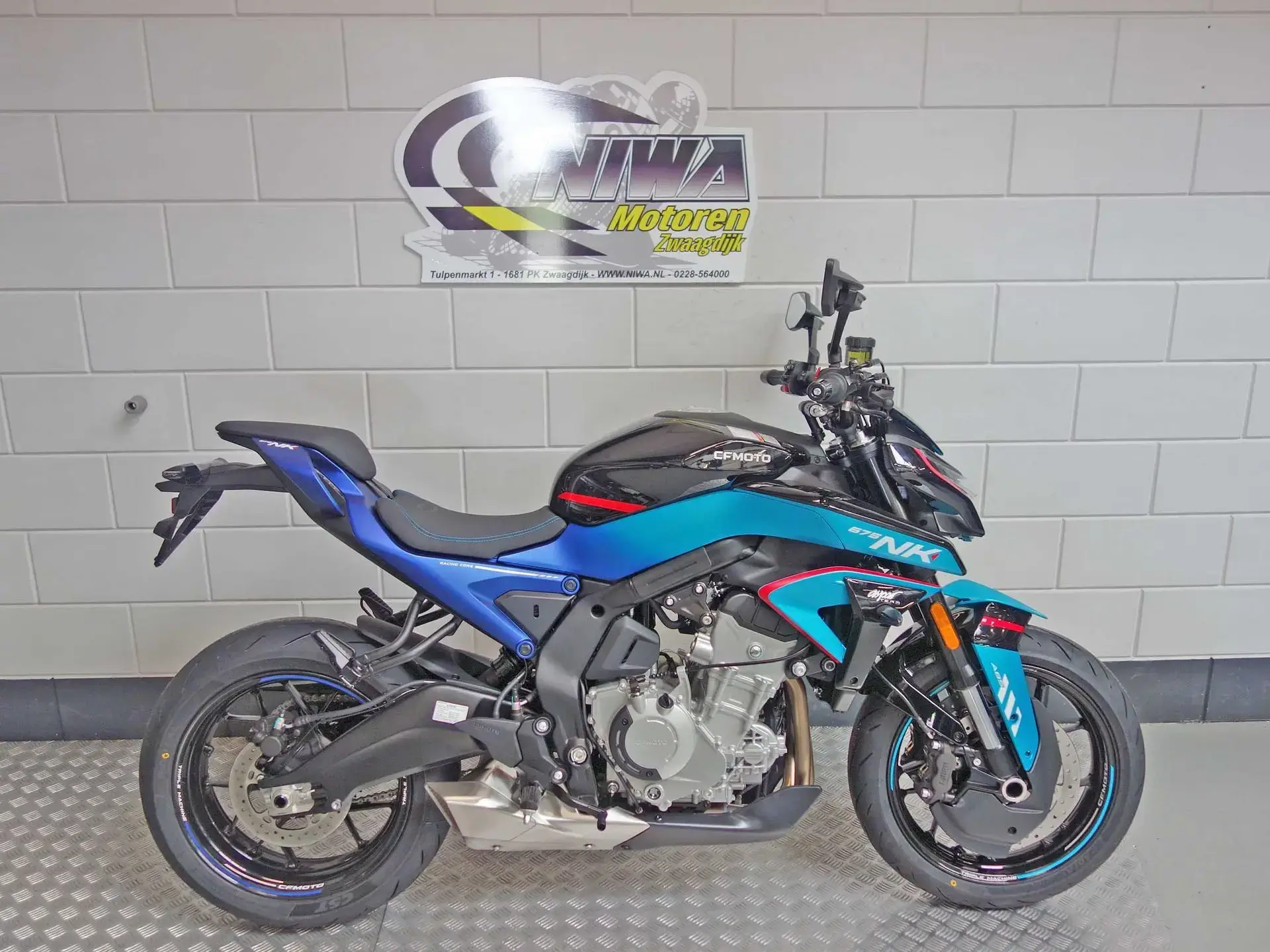 CFMOTO 675 NK