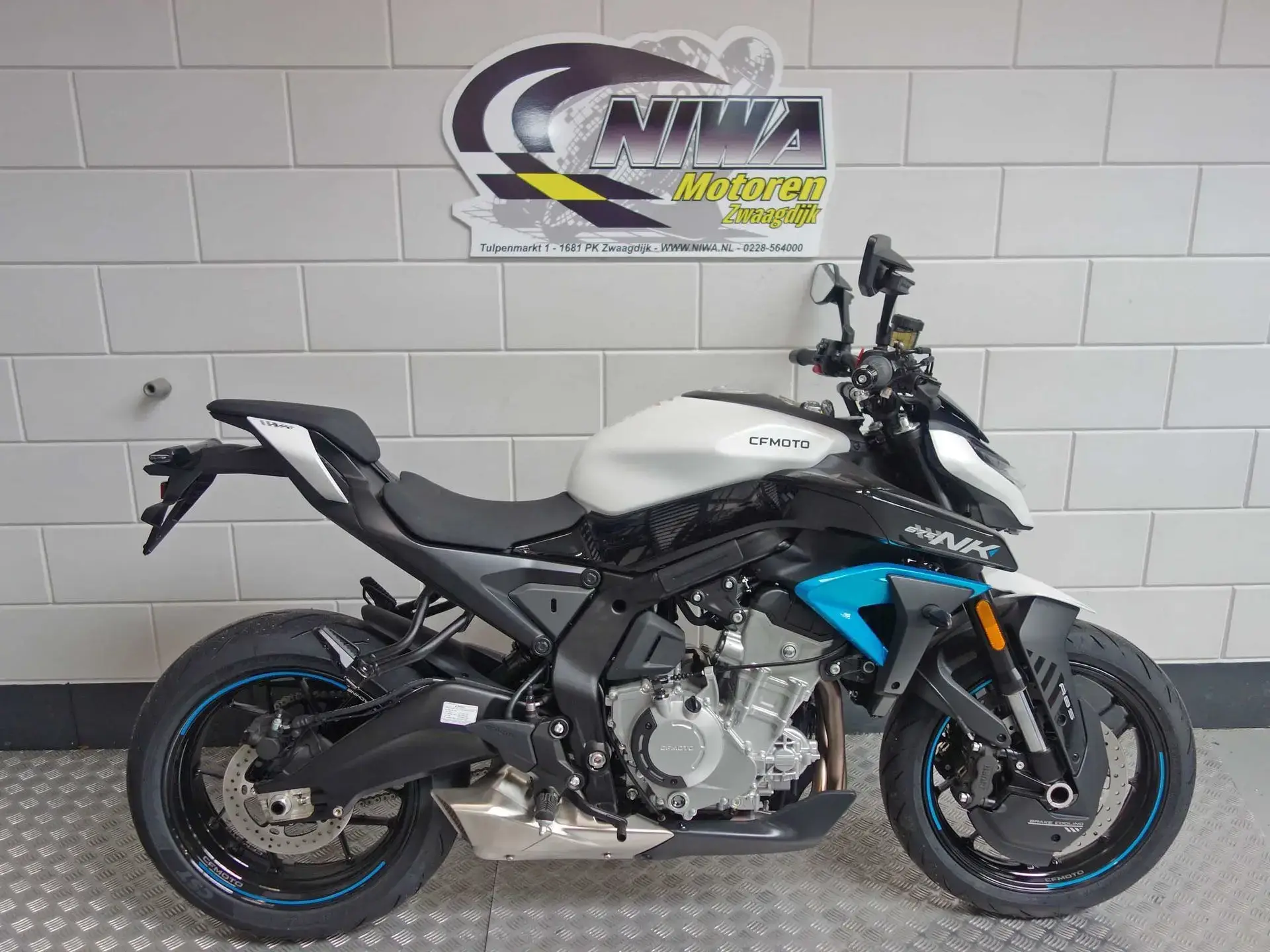 CFMOTO 675 NK