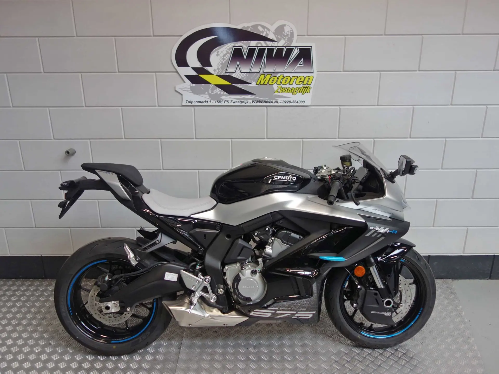 CFMOTO 675 SR-R