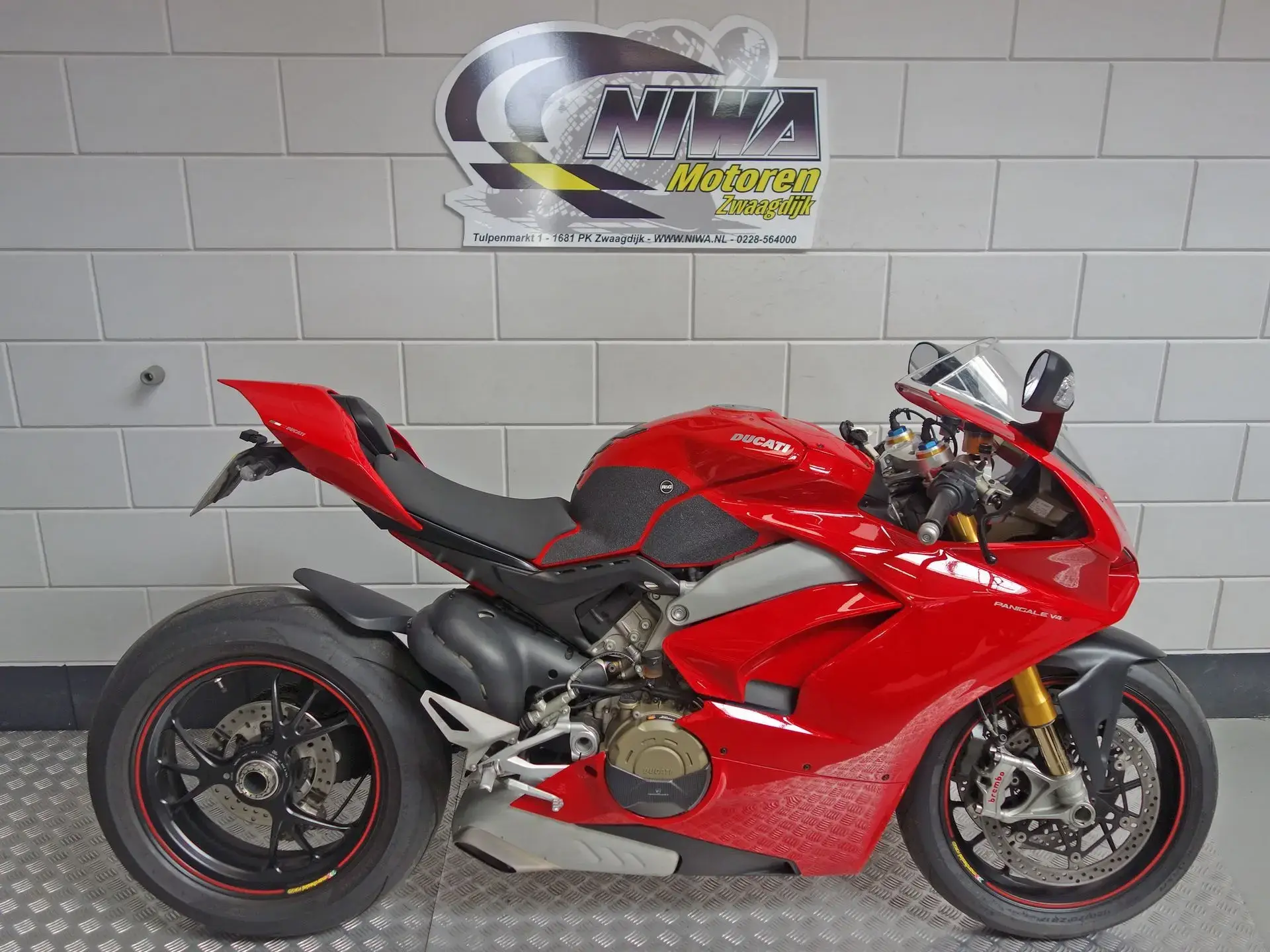 Ducati Panigale V4 S