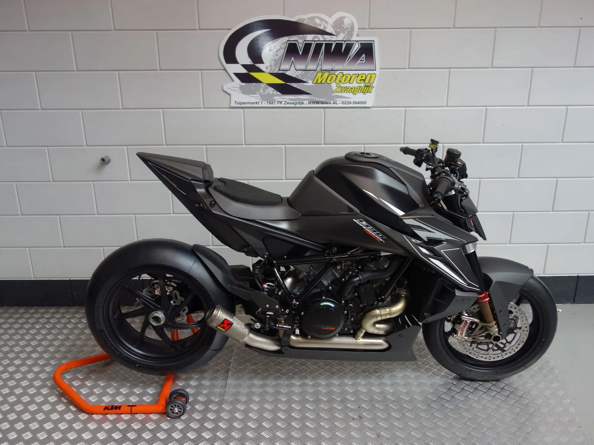 KTM 1290 Super Duke RR