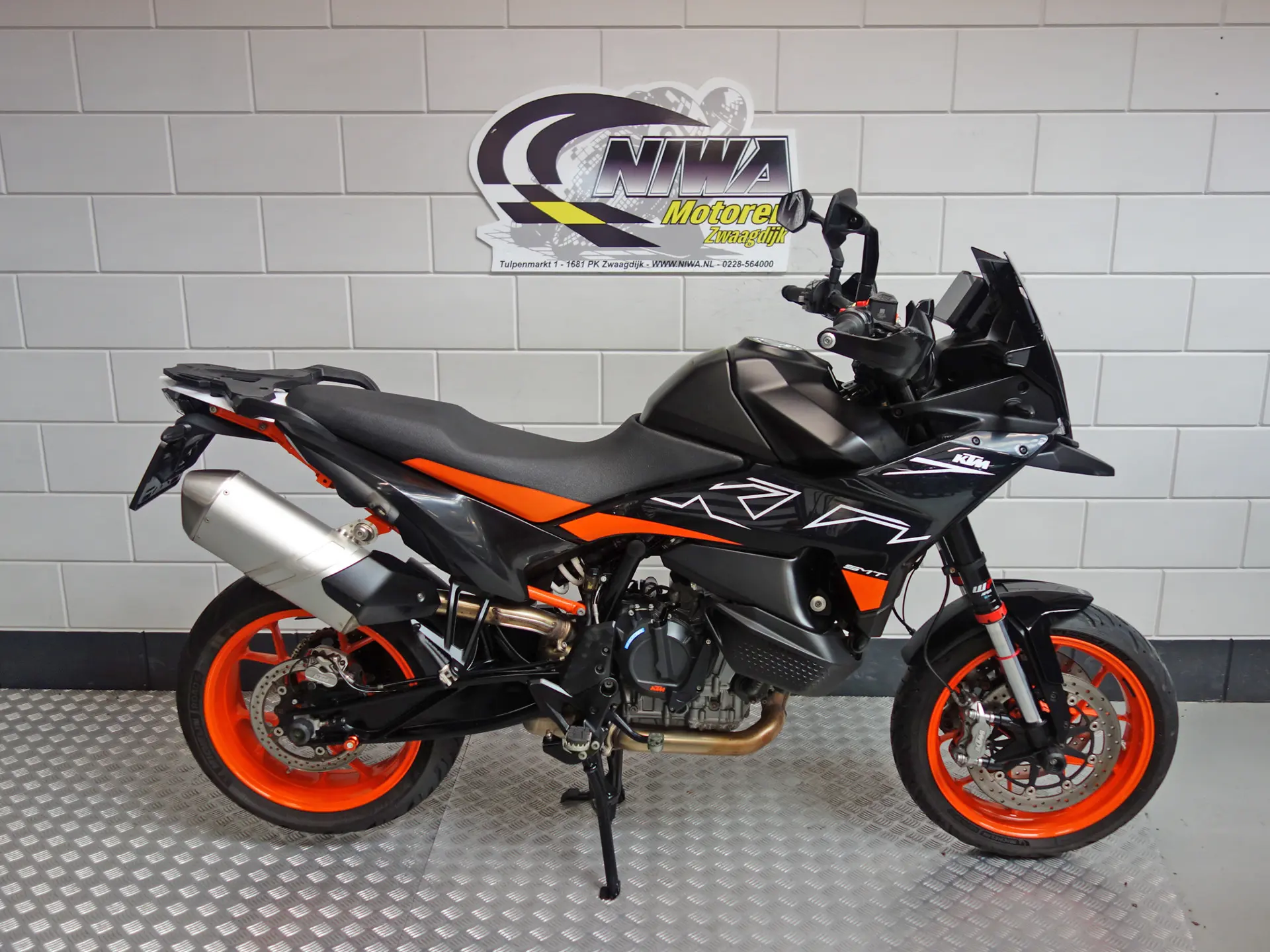 KTM 890 SMT