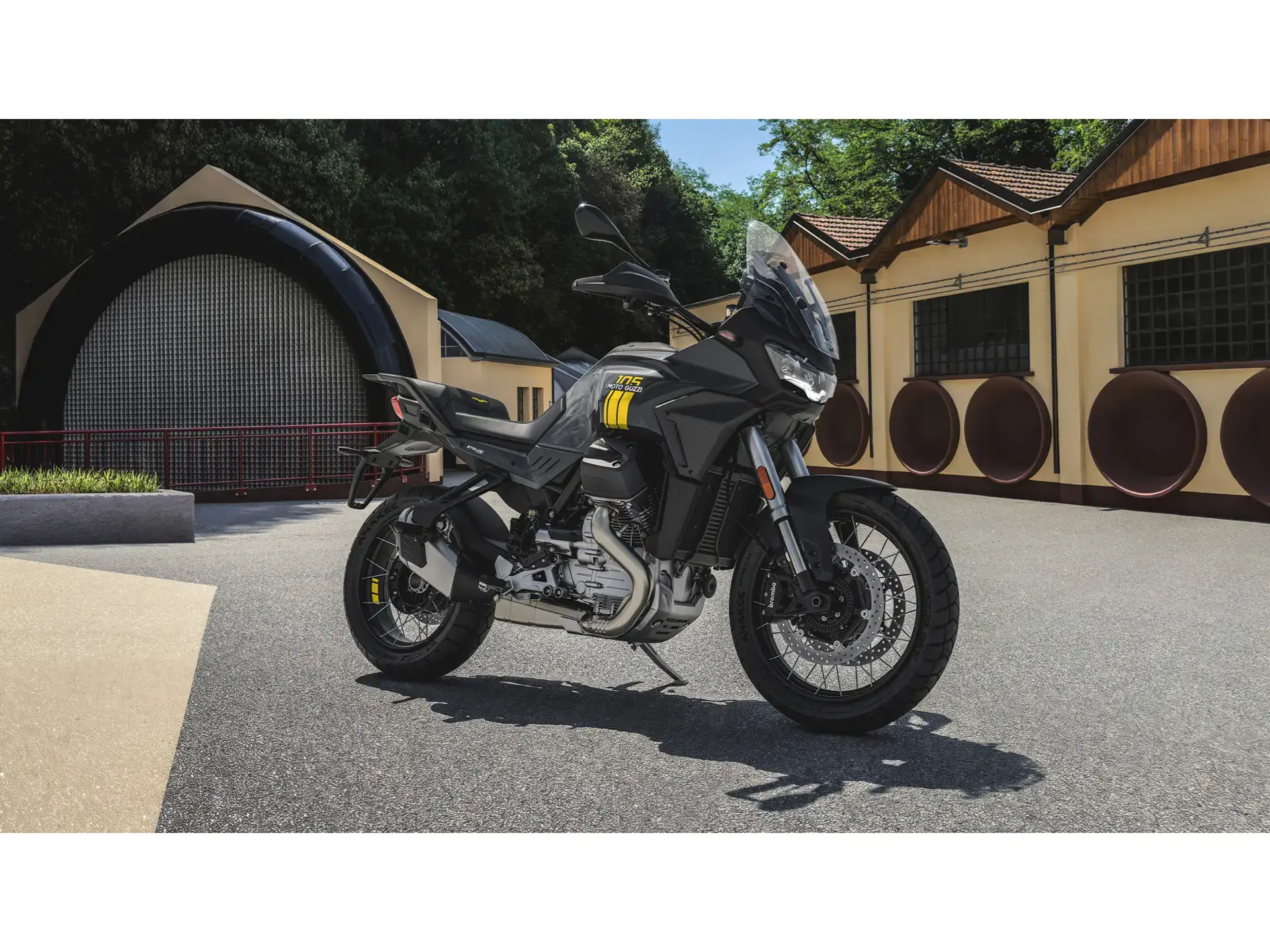 Moto Guzzi Stelvio 1200
