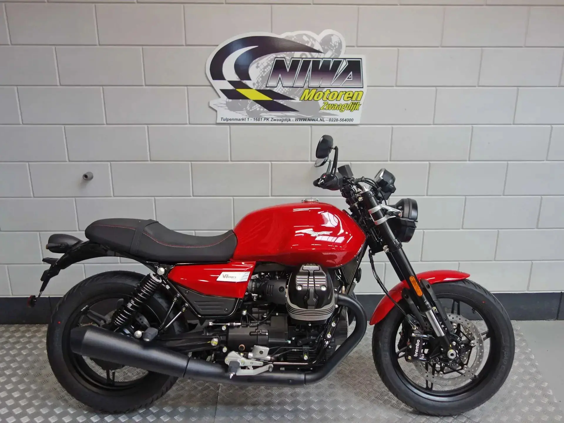 Moto Guzzi V7 750 Sport