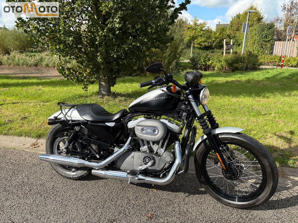 Harley-Davidson XL1200N Sportster Nightster