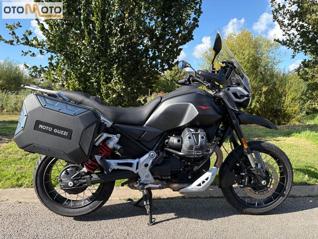 Moto Guzzi V85 TT Travel